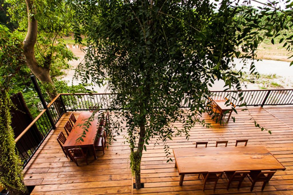 Riverhouse-The Teak House Mae Sariang Luaran gambar