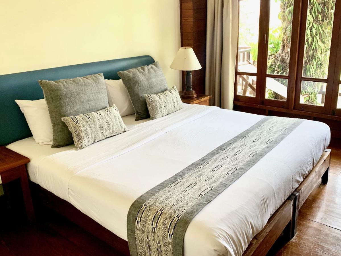Riverhouse-The Teak House Mae Sariang Luaran gambar
